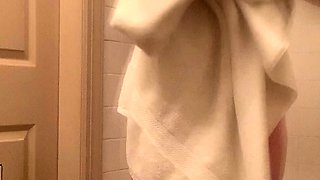 Amateur redhead masturbates then gives a blowjob