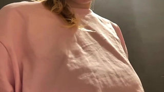 Masturbating in the gym with jucielussie