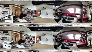 Anna's pornstar scene