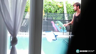 Young cock for Isabella Flames