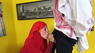 Red niqab with juicy pussy