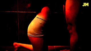 Oun Kitty asked me to have sex in the bathroom and turned off the light She suck my penis like she was eating ice (02 April 26)