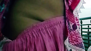 Hot Desi Housewife Has Fun with neighbour