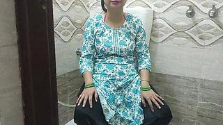 Naughty Teen Fucks Beautiful Stepmom in Bathroom - Desi Homemade Sex