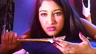 Vintage 90's Indian Starlet Nadia Nyce laps up thick cum