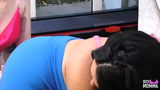Mind-blowing momma - Kitty Marie gets a work out lesson from ella bella
