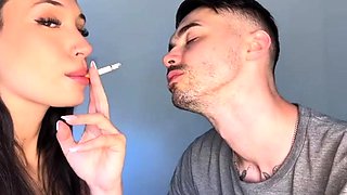 Smoking Kissess