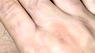 Saudi Slut Fucked From Her Big Tits