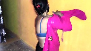 Permi Pooja Bhabhi Cooking at Home Fucked in Ass by Devar - Hindi Desi Outdoor Hardcore