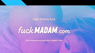 Etudiante poilue - Porno amateur avec une belle fille arabe