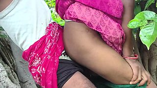 Jungle Mein Apni Biwi Ko Chodte Hue – Desi Bhabhi Ka Romantic Blowjob (Xtremee)