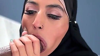 Aaliyah Yasin Takes BBC From Tutoring Student