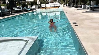 Monika Fox Poses In Pink Bikini And Swims In Pool Surrounded