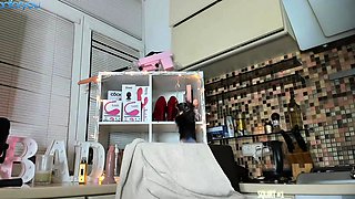 Blonde tight pussy babe solo toy fun in glamour masturbation