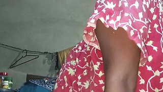 This is my eighteenth full sex video, I made a train of aunty's pussy.
