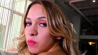 Khloe Kapri Takes Stranger Cum While Boyfriend Calls
