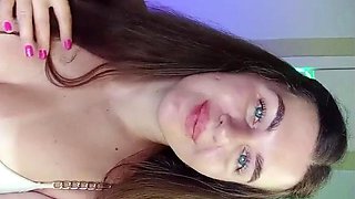 Solo Amateur Webcam Teen Masturbation