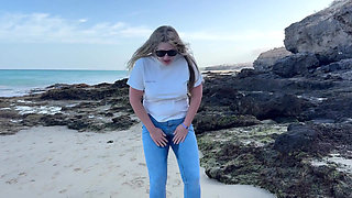 Peeing in Tight Jeans on the Beach