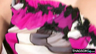 Brunette Babe Fingers Herself to Orgasm in Stockings