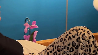 Pizza Delivery Man Gets Lucky with Horny MILF Fucking Him as a Tip