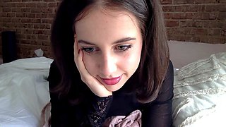 Teen brunette from get fuck on webcam