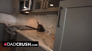 Fucking hot step daughter reyna belle seduces her sugar step-daddy to earn her keep - dadcrush