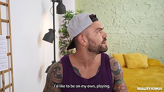 Lewd ebony spinner smutty xxx video