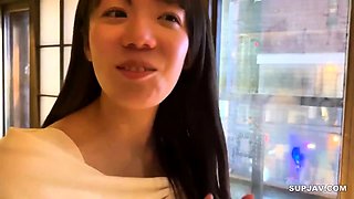 [Face Revealed] Super Rare! A Nursery Girl Who Produces