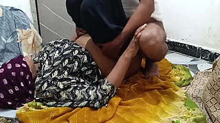 Desi hot Bhabhi Birthday gift