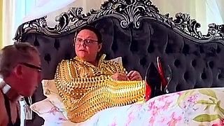 Dominatrix Mistress April: Rose Garden 4