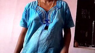 Tamil girl fingering boob show