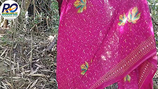Desi Village Old Girlfriend Bhabhi Fucked in the Forest, Having a Chance at Her Parents' House, Fucked by Lover, Lifting the Sar