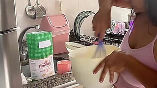 Chubby Girl Accidental Farting While Baking Cute Cupcakes