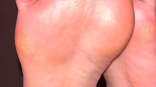 Relax to My Feet