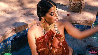 Raunchy Jasmine Sherni unbelievable solo