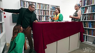 shemale angels stunning dark kalli grace straddles drav