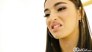 Flawless Emily Willis and Richelle Ryan at fingering action