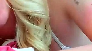 Stepdad enjoys xxx porn with light-haired girl
