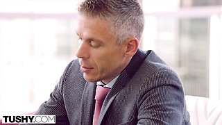 Tireless Mick Blue and Avery Cristy - interracial smut - Tushy