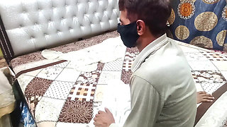 Indian Desi Big Boobs Bhabhi Blowjob Cum in Mouth Oral Sex