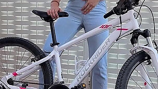 First Pee Compilation! Stadning, Outside, with Girls