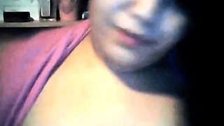 Arab Babe Shows Off Her Big Tits on Webcam