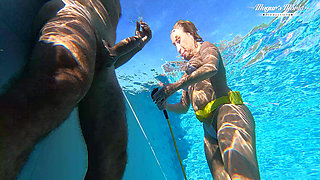 All Natural MILF Julia North Underwater Anal in the Pool