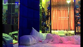 Amateur Hidden Cam Fuck On Couch