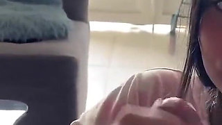 The Colombian Girl Sucks and Swallows Semen When Her Neighbor Sees Her