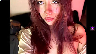 Sexy Redheaded Latina Wants to Get Fucked by a Fan