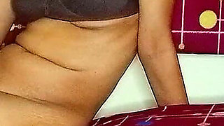 Handjob, Oil Massage & Sex on Bed to Make Her Wishful