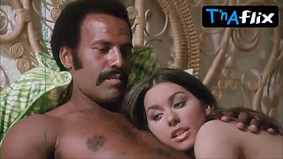 Crippy Yocardo Bumpers, Bathing suit Vignette in Mr. Mean