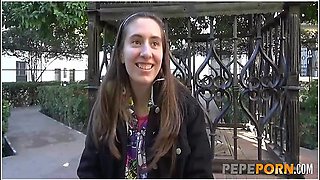 She Loses Her Virginity At Her First Porno! 18yo Carolina And Her Sex