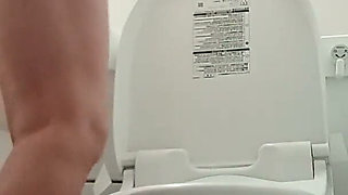 A Compilation of Various Peeing Scenes